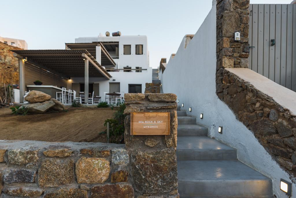 海岩和天空私人公寓式酒店 Merchia Beach 外观 照片